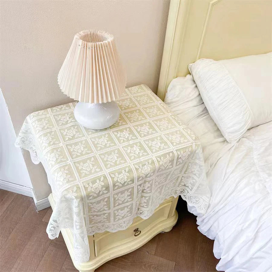100% Polyester Embroidered Lace Table Cloth