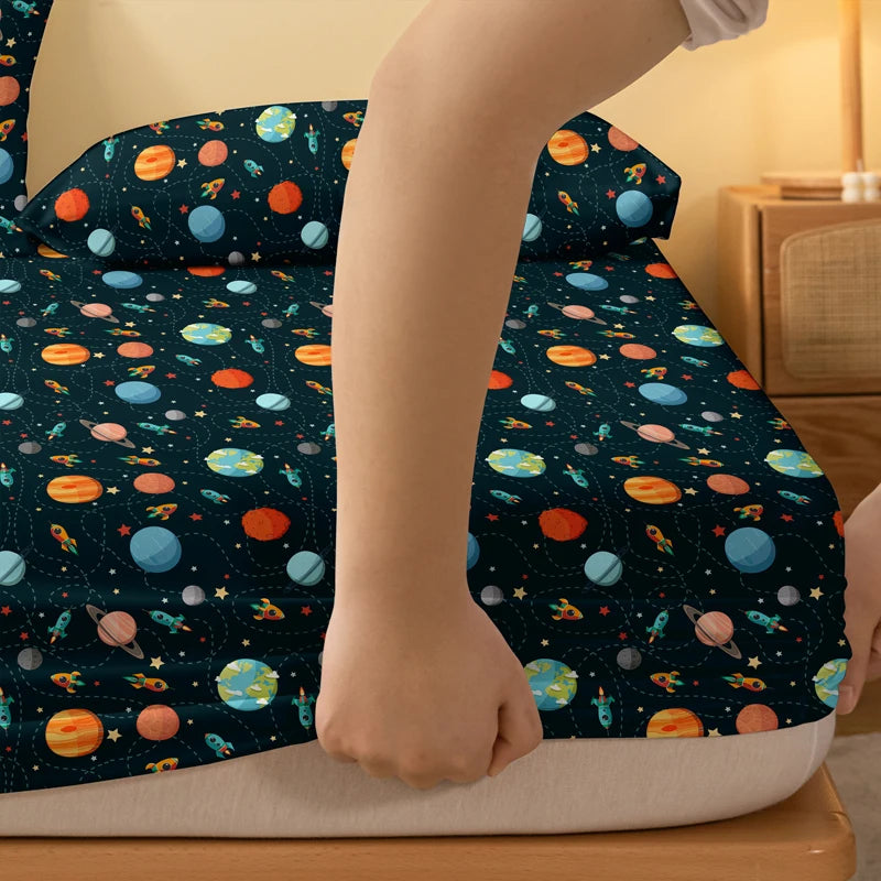 Cartoon Print Bed Cover – Fun Design, Soft & Durable Bedding for Kids and Teens