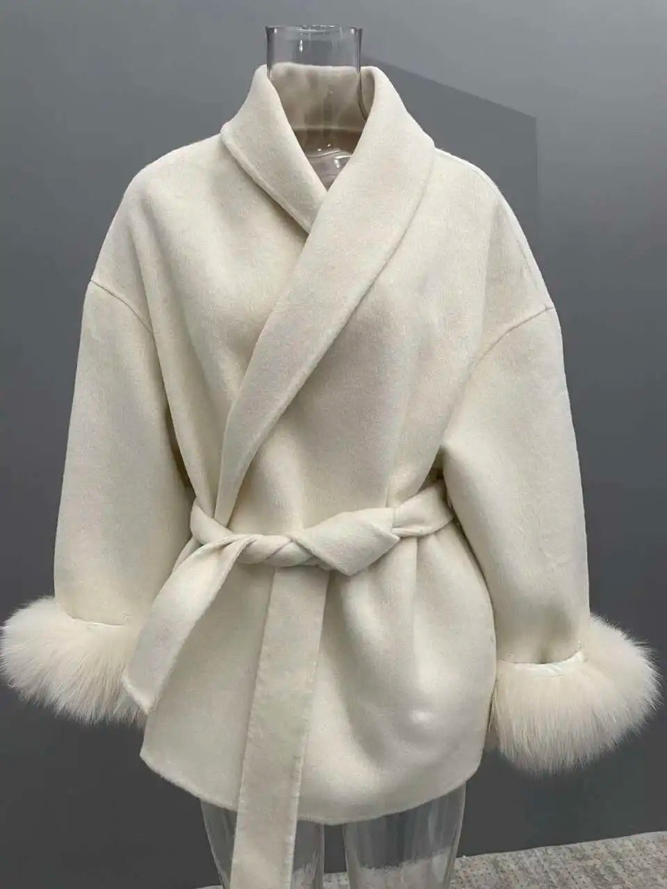 Elegant Women's Coat