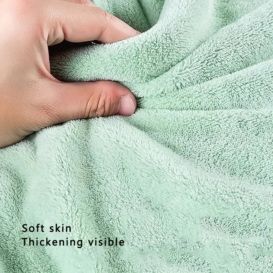 New Coral Fleece Bath Towel for Infants and Children. Super Absorbent, Comfortable and Soft Fabric