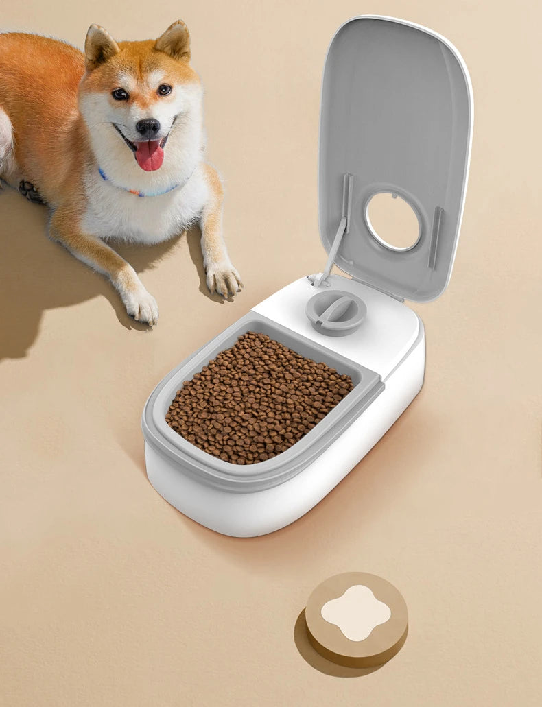 Smart Pet Food Feeder – Automatic Timer-Controlled Dry Food Dispenser for Cats & Dogs