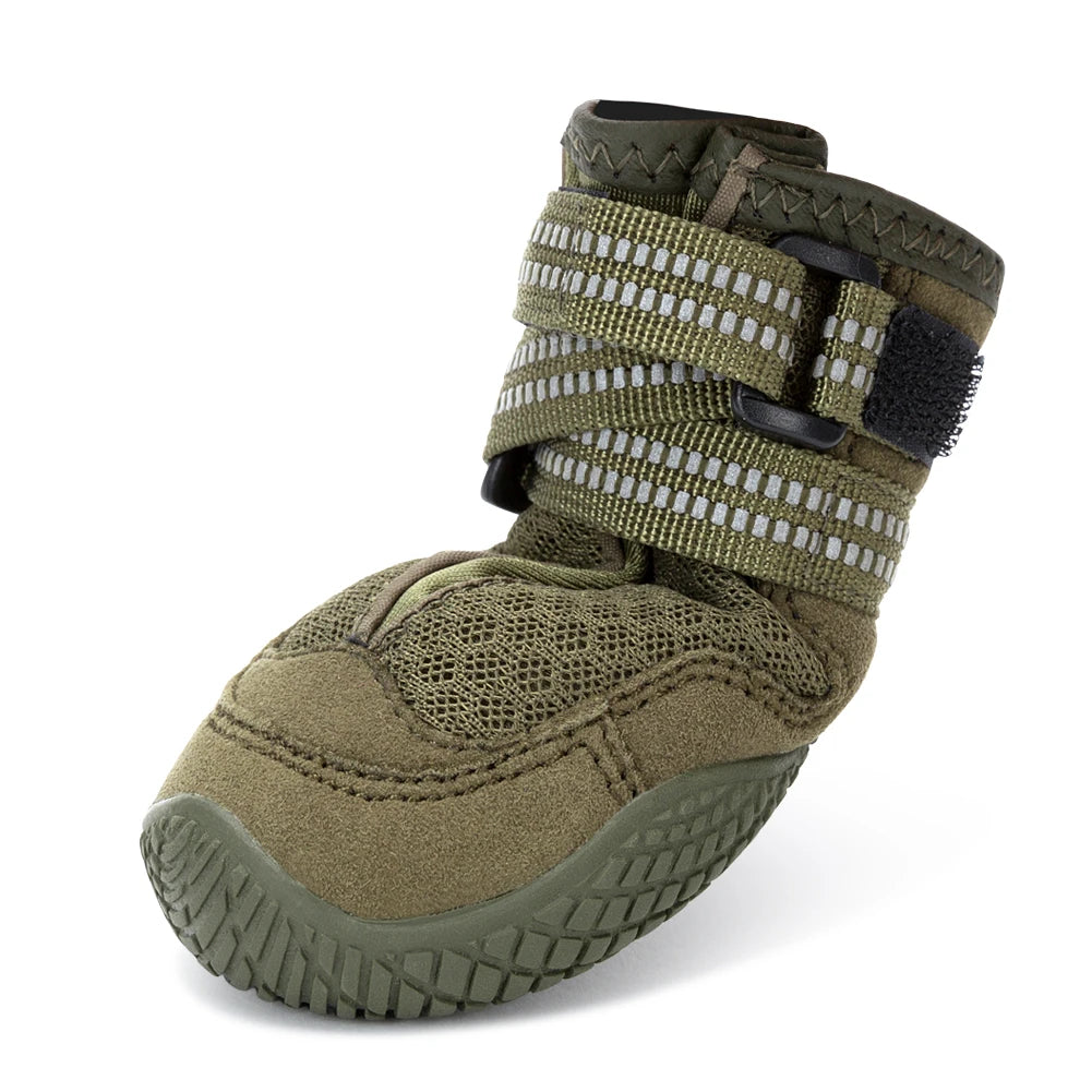 Winhyepet Dog Shoes Warm 4PCS Boots Waterproof Anti-slip Pet Wear for Walking Traveling Protecting Feet High Quality Dogs Shoes