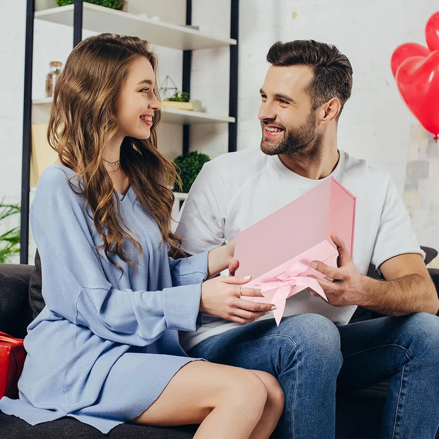 Pink/Black Magnetic Closure Gift Box with Raffia Gold Envelopes Wedding Birthday Jewelry Special Occasion Packaging JXB