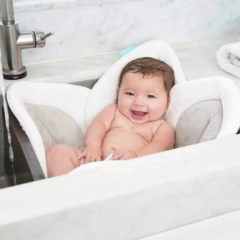 Blooming Bath Lotus Baby Bath Seat For Babys Bathing Comfort Baby Sink Bathtub Mat Not Easily Deformed Cushion Safe Flower Seat
