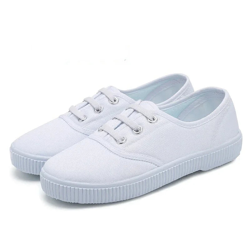 Girls’ Canvas Shoes – Comfortable and Stylish Everyday Trainers
