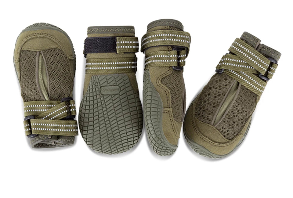 Winhyepet Dog Shoes Warm 4PCS Boots Waterproof Anti-slip Pet Wear for Walking Traveling Protecting Feet High Quality Dogs Shoes