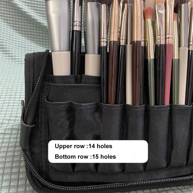 29 Foldable Makeup Brush Bag