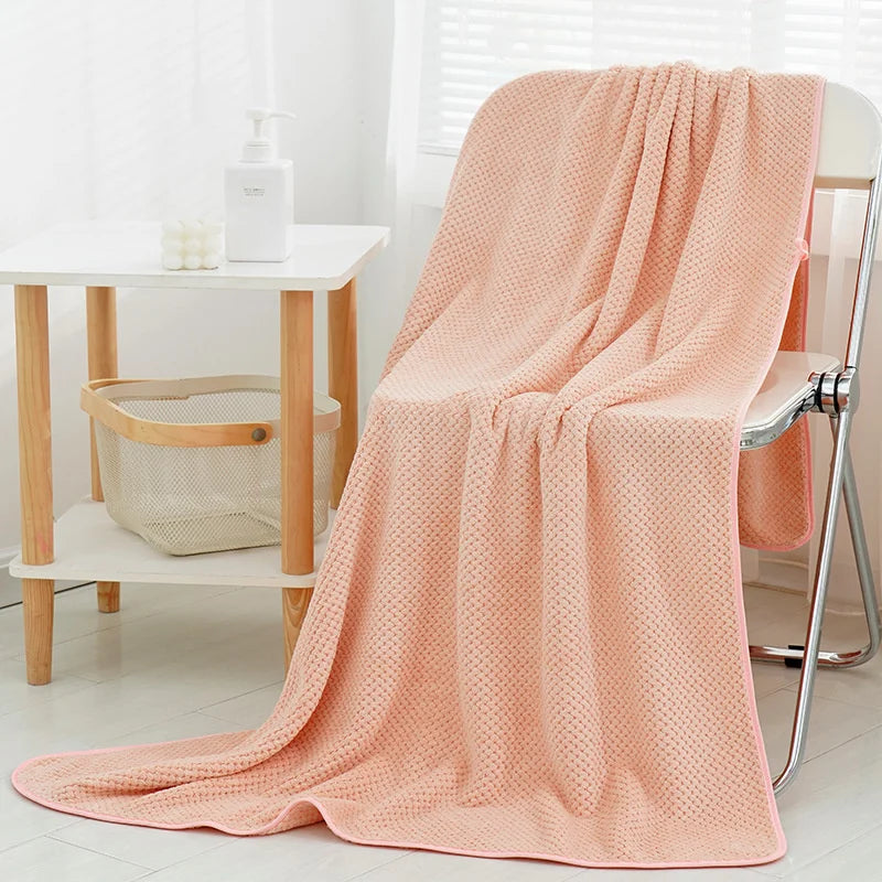 New Pineapple Big Towel Coral Plush Face Wash Soft, Water Absorbent, Non Hair Falling Bath Towel Sports Beach Towel