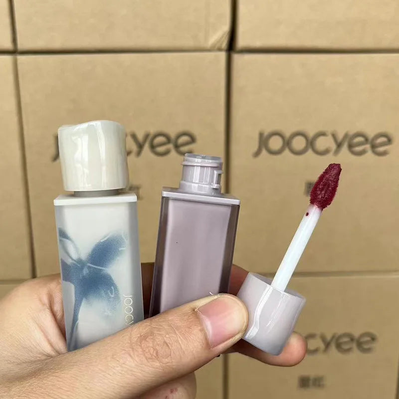 Hydrating Liquid Lip Gloss