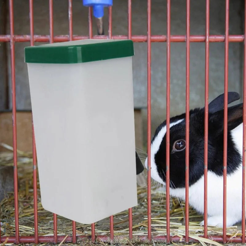 Hanging Pet Water Dispenser – Bottle Feeder with Drinking Pipe for Dogs, Rabbits, Guinea Pigs, and SquirrelsPet Water Dispenser Water Bottle Feeder Hanging Pet Dog Guinea Pig Squirrel Rabbit Drinking Head Pipe Fountain Pet Supplies