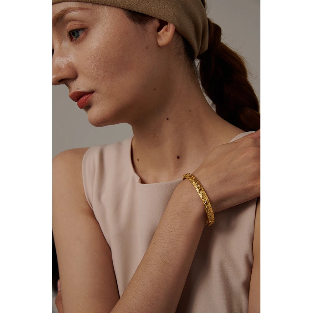 Yhpup Golden Stainless Steel Moon Star Sun Bangle Bracelet  Stylish Metal Open Wrist браслеты на руку женкие Party Gift