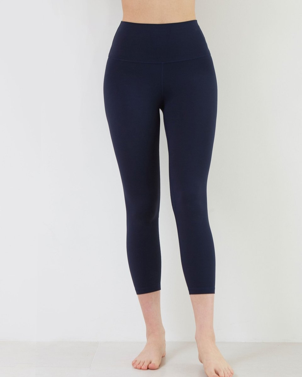Comfortable Capri Leggings for Women - 21" Length, Moisture-Wicking, Stylish Fit