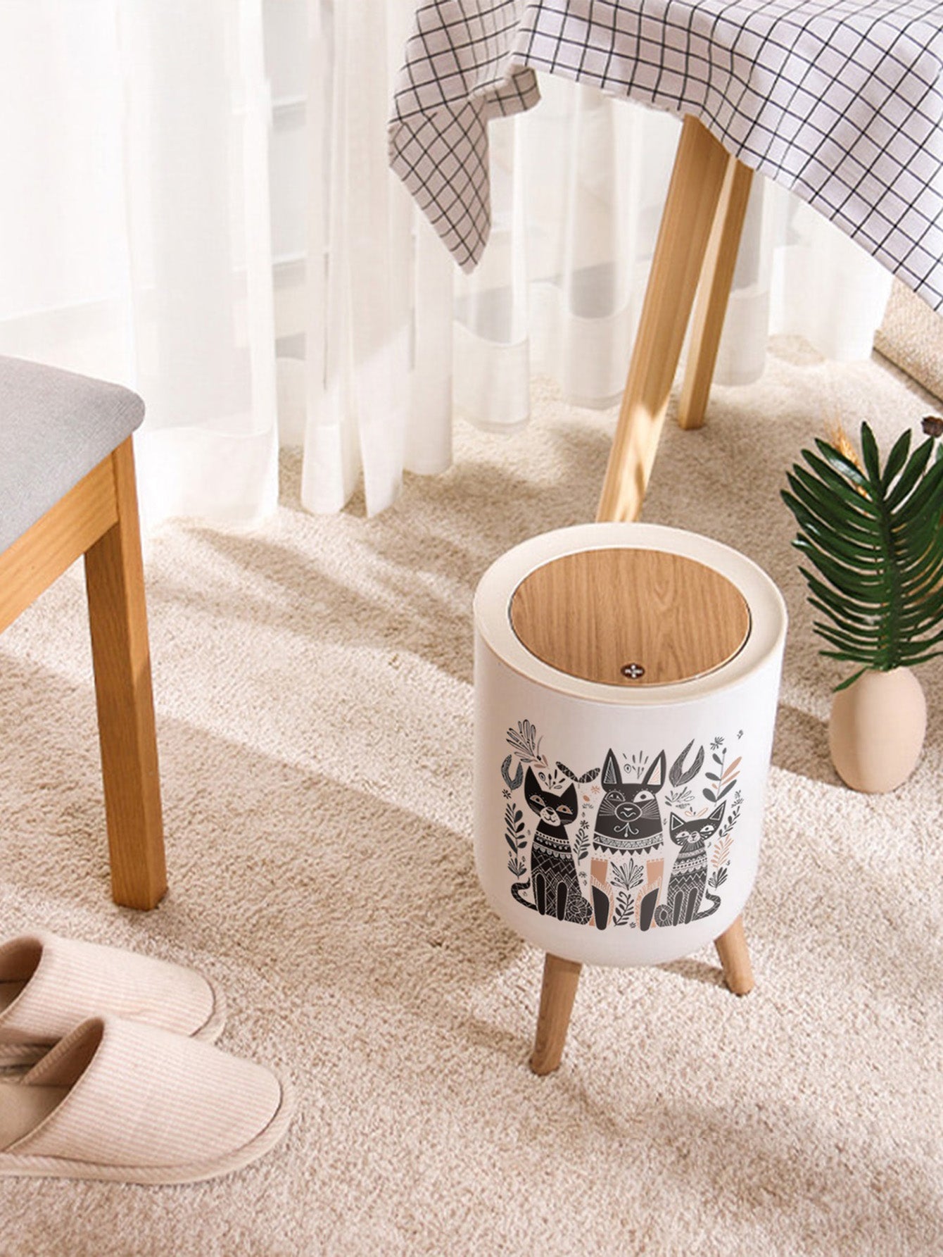Cat Design round Home Office Rubbish Bin