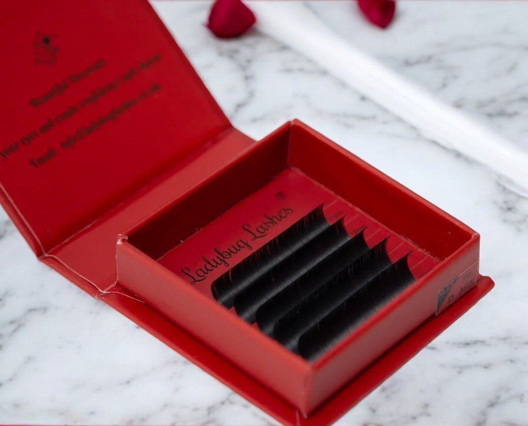 Sample Flat Classics Lash Tray