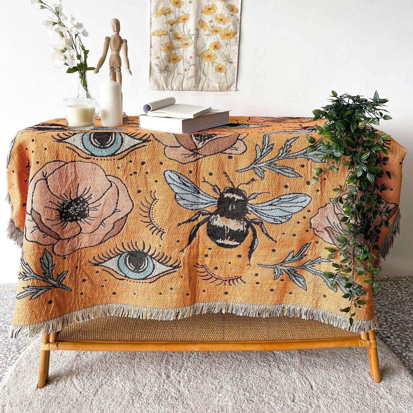 The Bumble Bee Tapestry / Throw