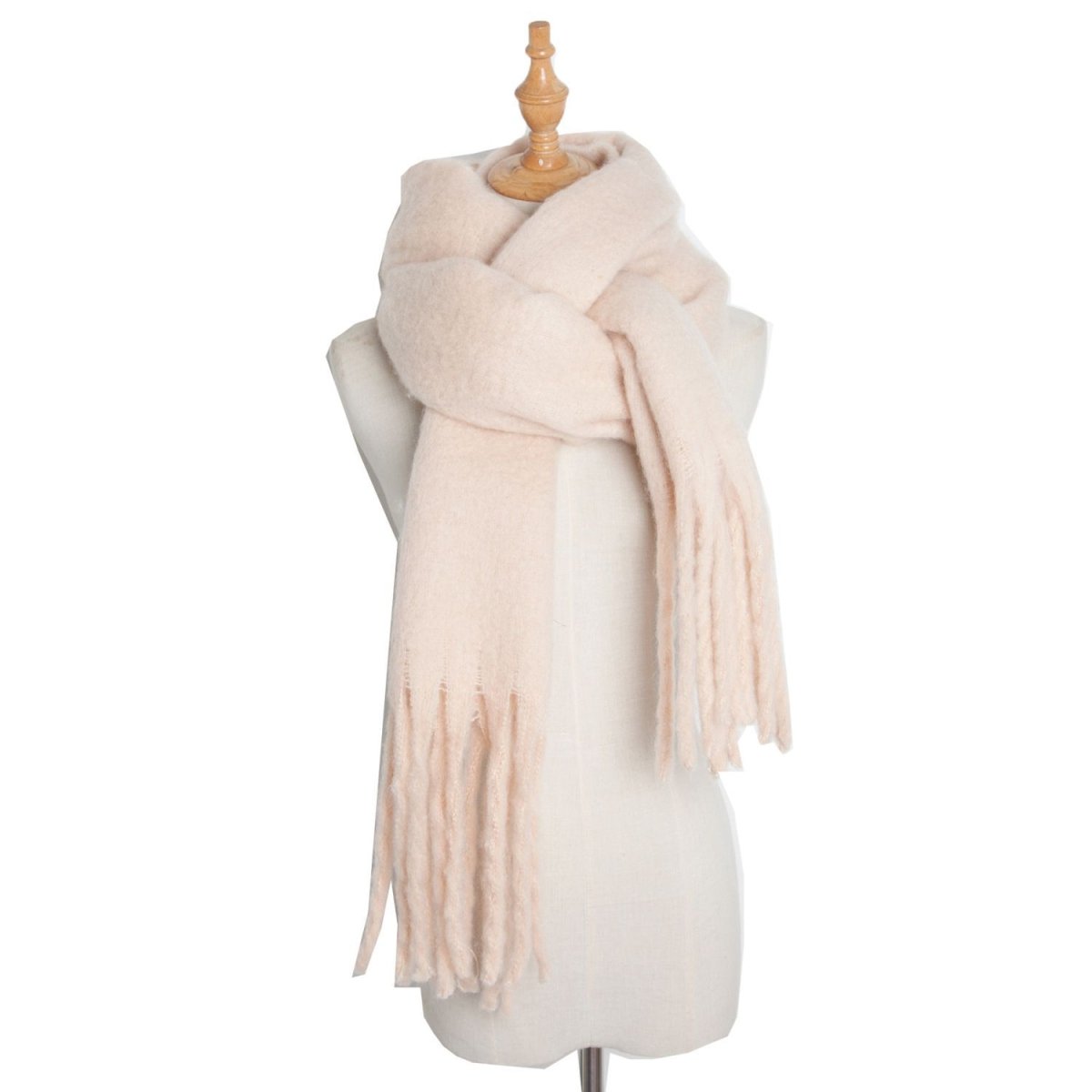 Thick Women's Scarf in Mohair Twist Braid, Stylish Plush Winter Accessory for Warmth and Elegance